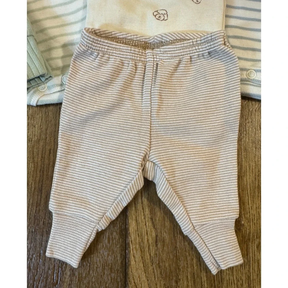 Carters preemie baby